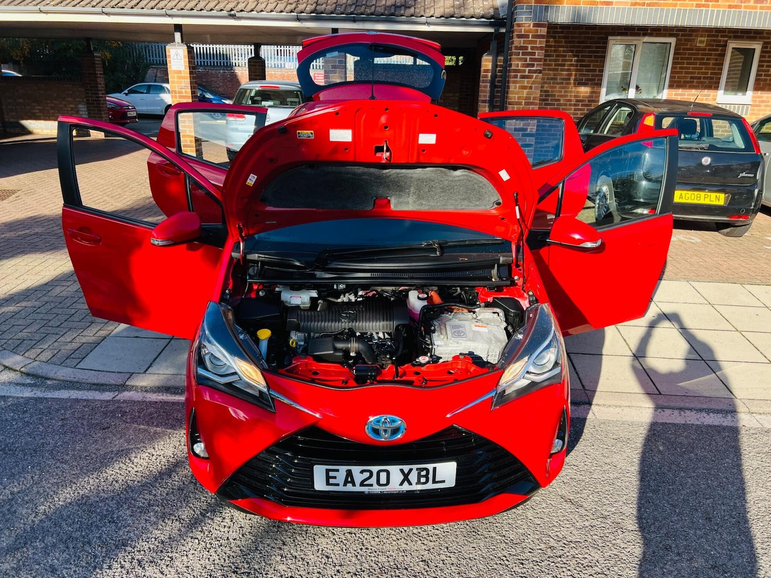 Used Toyota Yaris 2020 for sale - 76486868: Photo 3