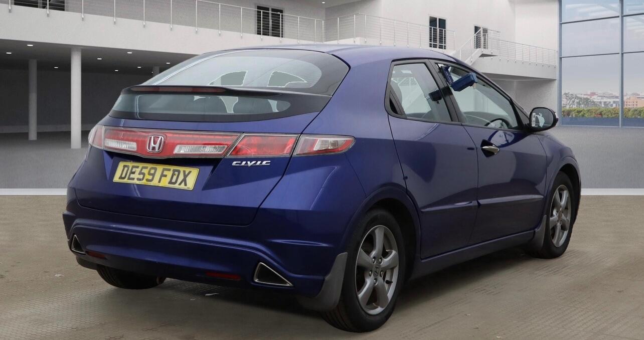 Used Honda Civic 2009 for sale - 76486859: Photo 4