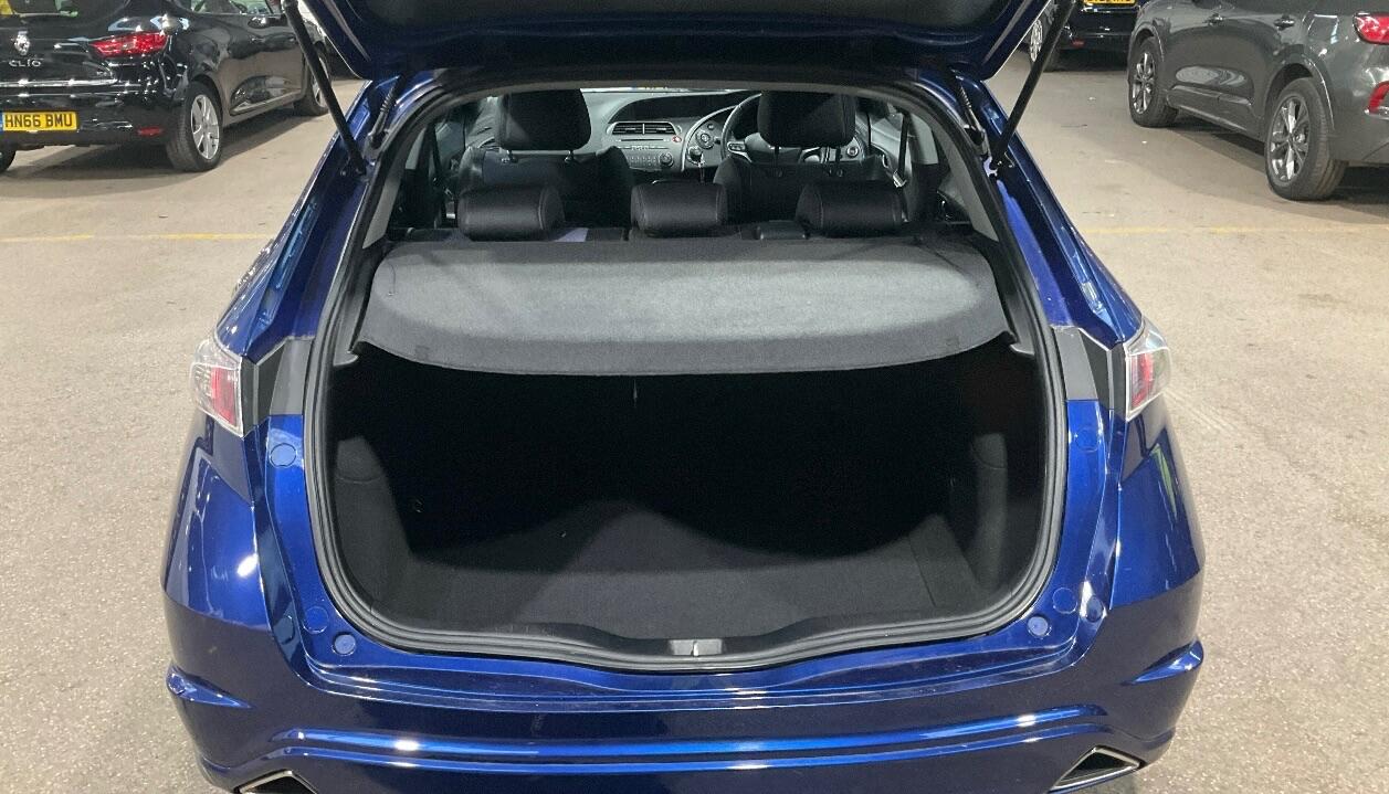 Used Honda Civic 2009 for sale - 76486859: Photo 7