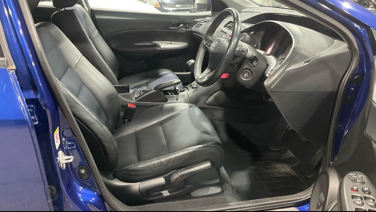 Used Honda Civic 2009 for sale - 76486859: Photo 9