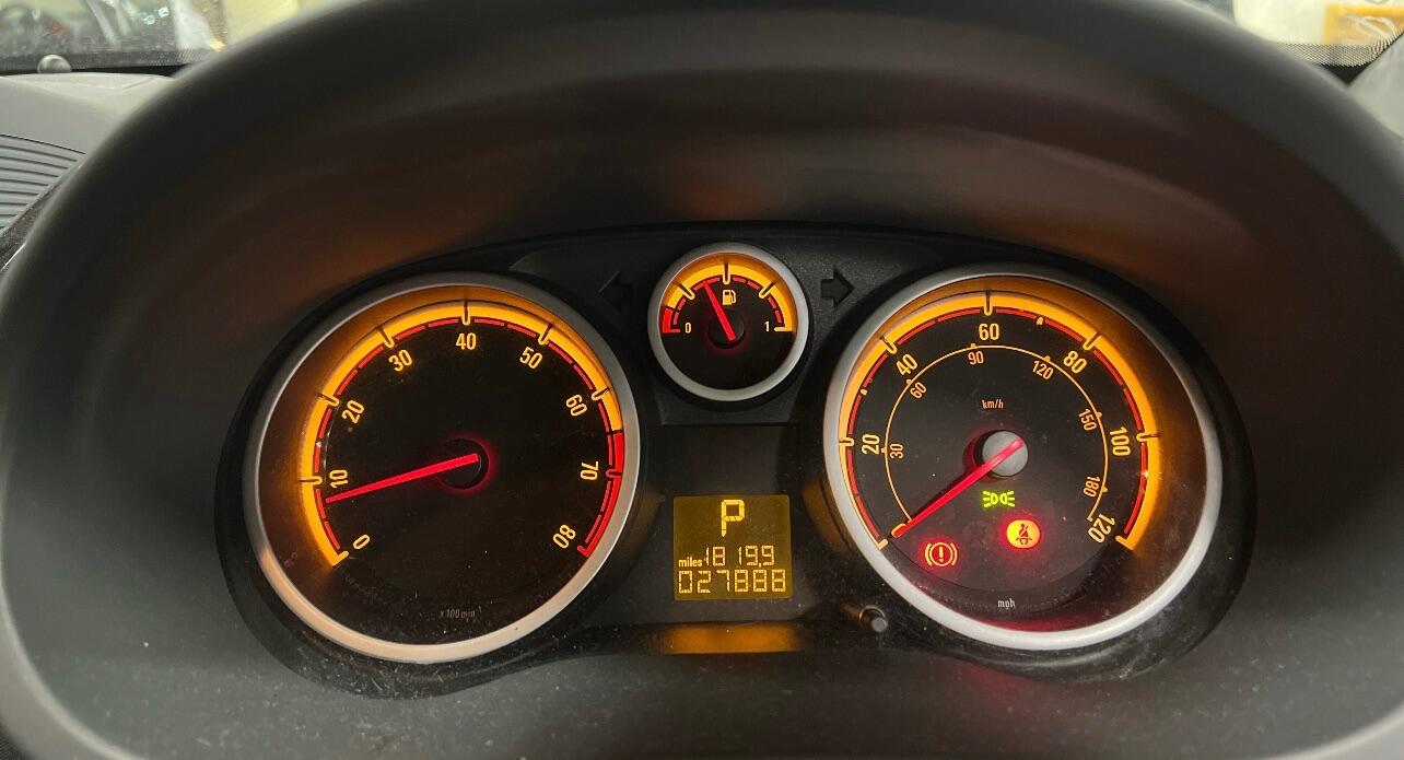 Used Vauxhall Corsa 2007 for sale - 76823856: Photo 7