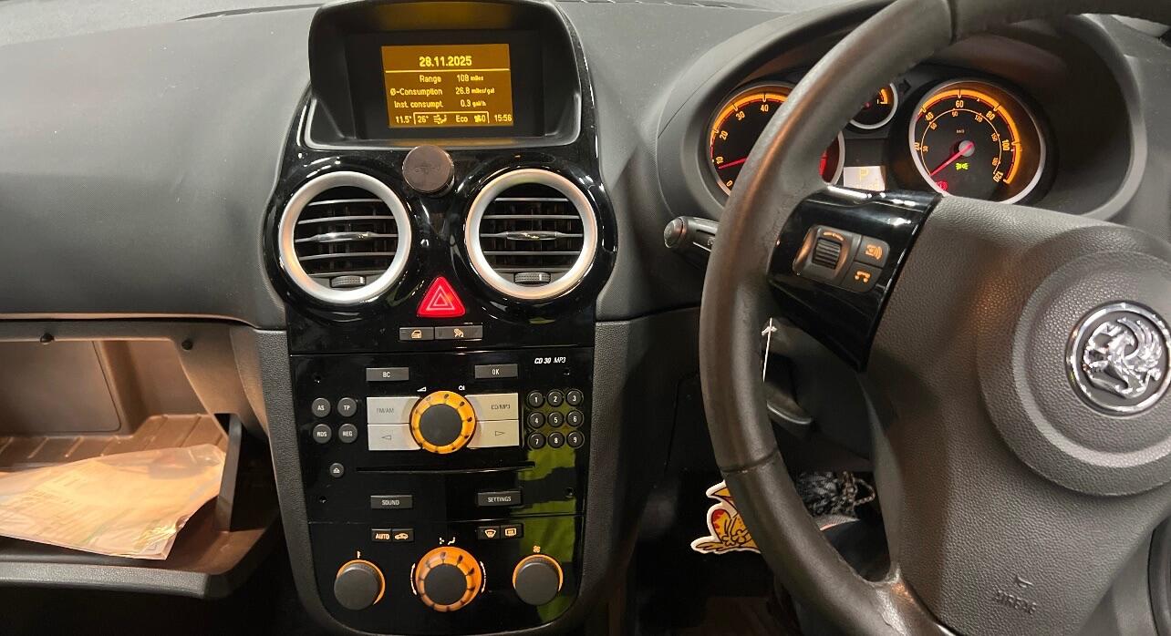 Used Vauxhall Corsa 2007 for sale - 76823856: Photo 8