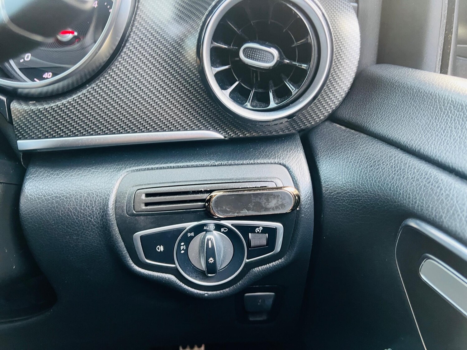 Used Mercedes-Benz V-Class 2020 for sale - 76486830: Photo 16