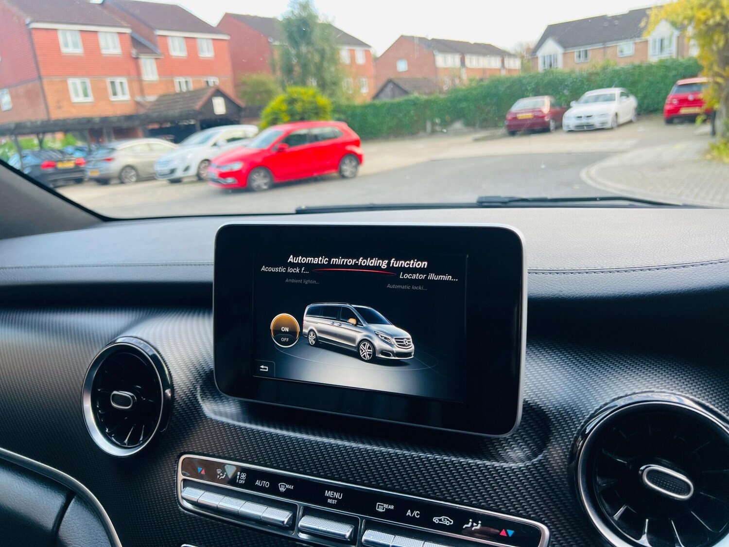 Used Mercedes-Benz V-Class 2020 for sale - 76486830: Photo 24