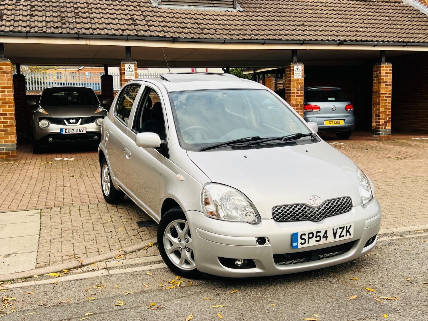 Used Toyota Yaris for sale - 76499920: Photo 11