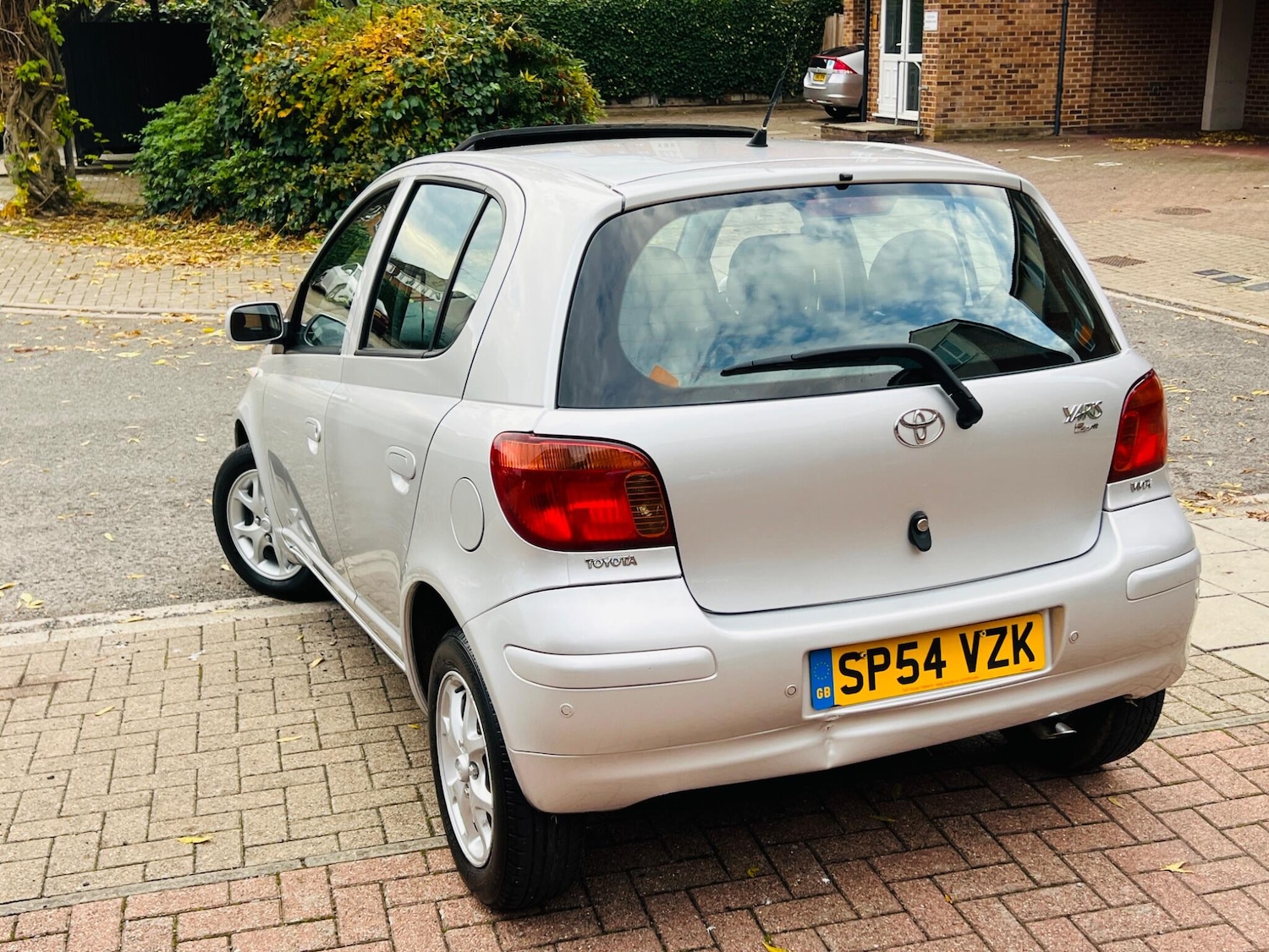 Used Toyota Yaris for sale - 76499920: Photo 16