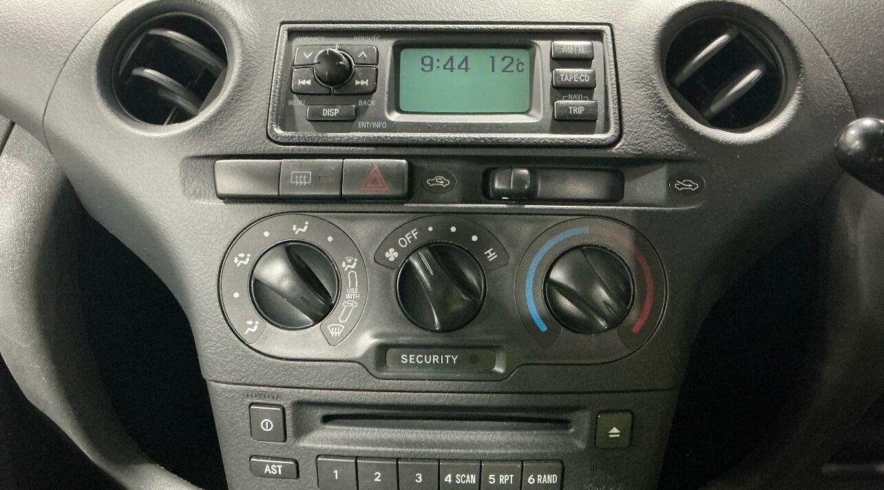 Used Toyota Yaris 2005 for sale - 76913202: Photo 12