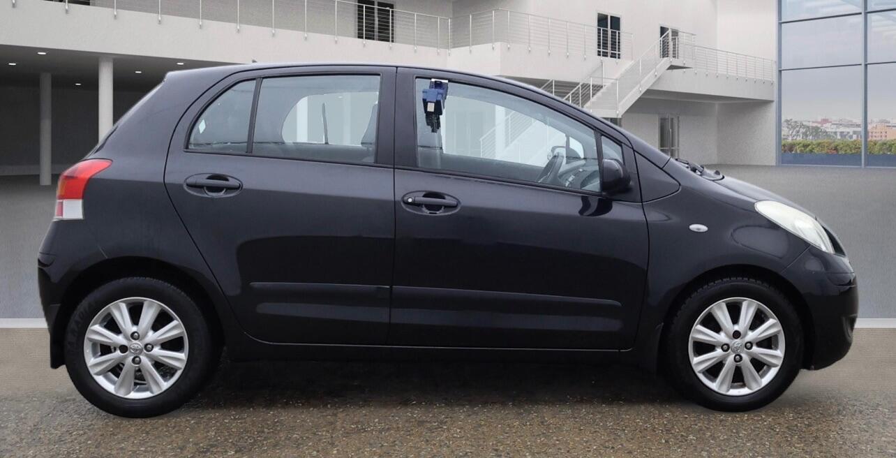 Used Toyota Yaris 2009 for sale - 76936118: Photo 5