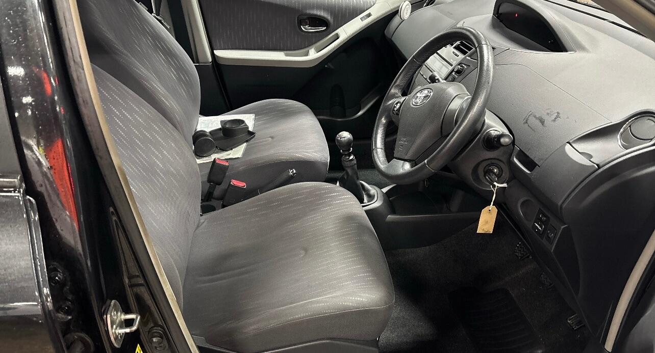 Used Toyota Yaris 2009 for sale - 76936118: Photo 9