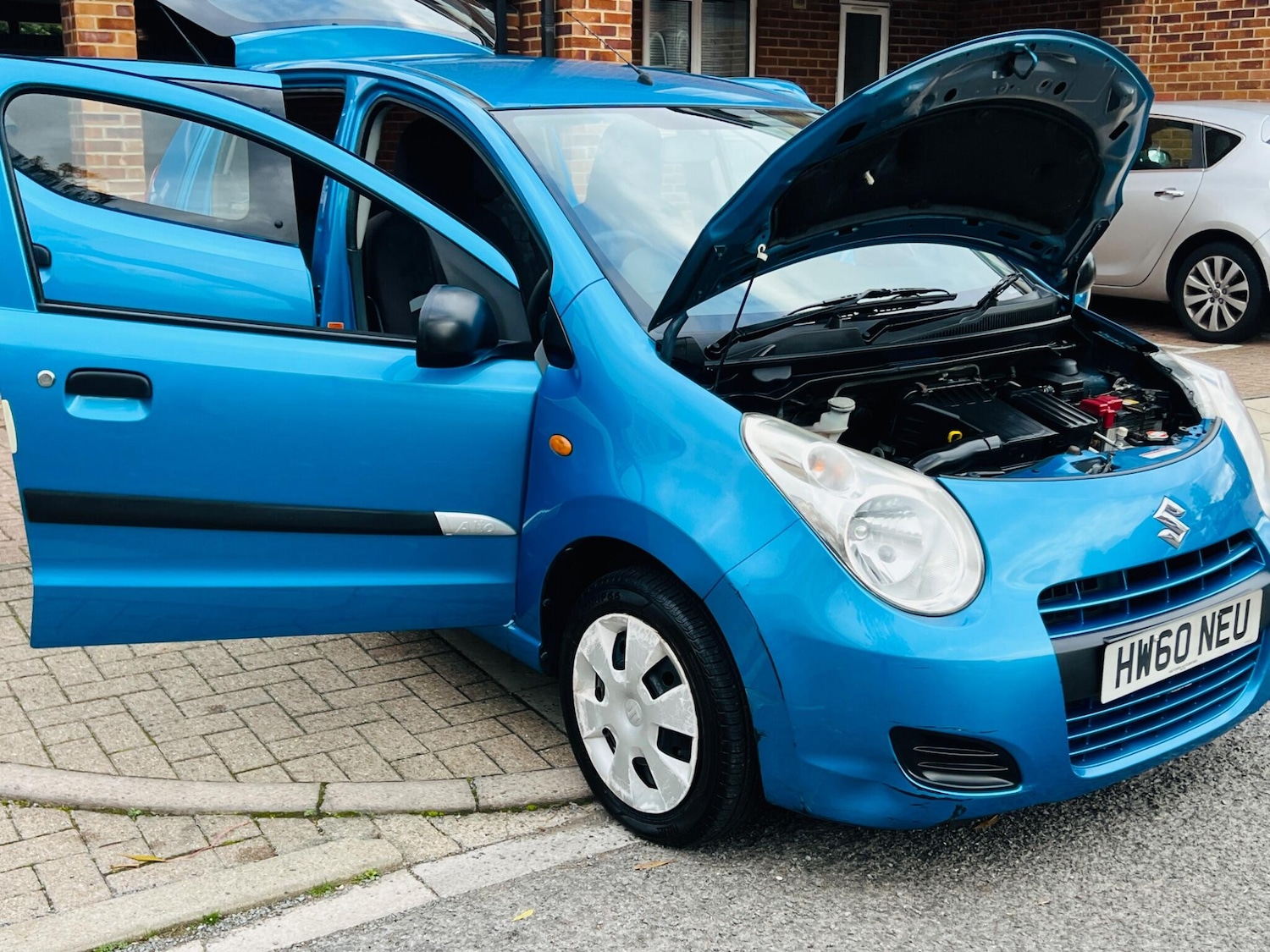 Used Suzuki Alto 2011 for sale - 76485738: Photo 3