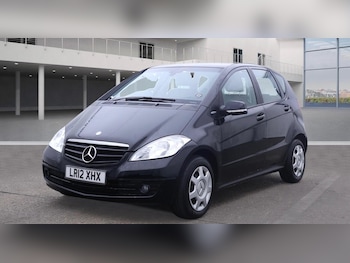 Used Mercedes-Benz A-Class 2012 for sale - 76486872: Photo