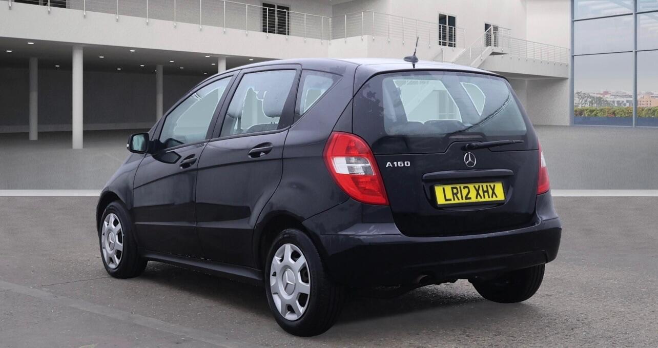 Used Mercedes-Benz A-Class 2012 for sale - 76486872: Photo 3