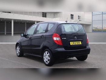 Used Mercedes-Benz A-Class 2012 for sale - 76486872: Photo