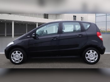 Used Mercedes-Benz A-Class 2012 for sale - 76486872: Photo