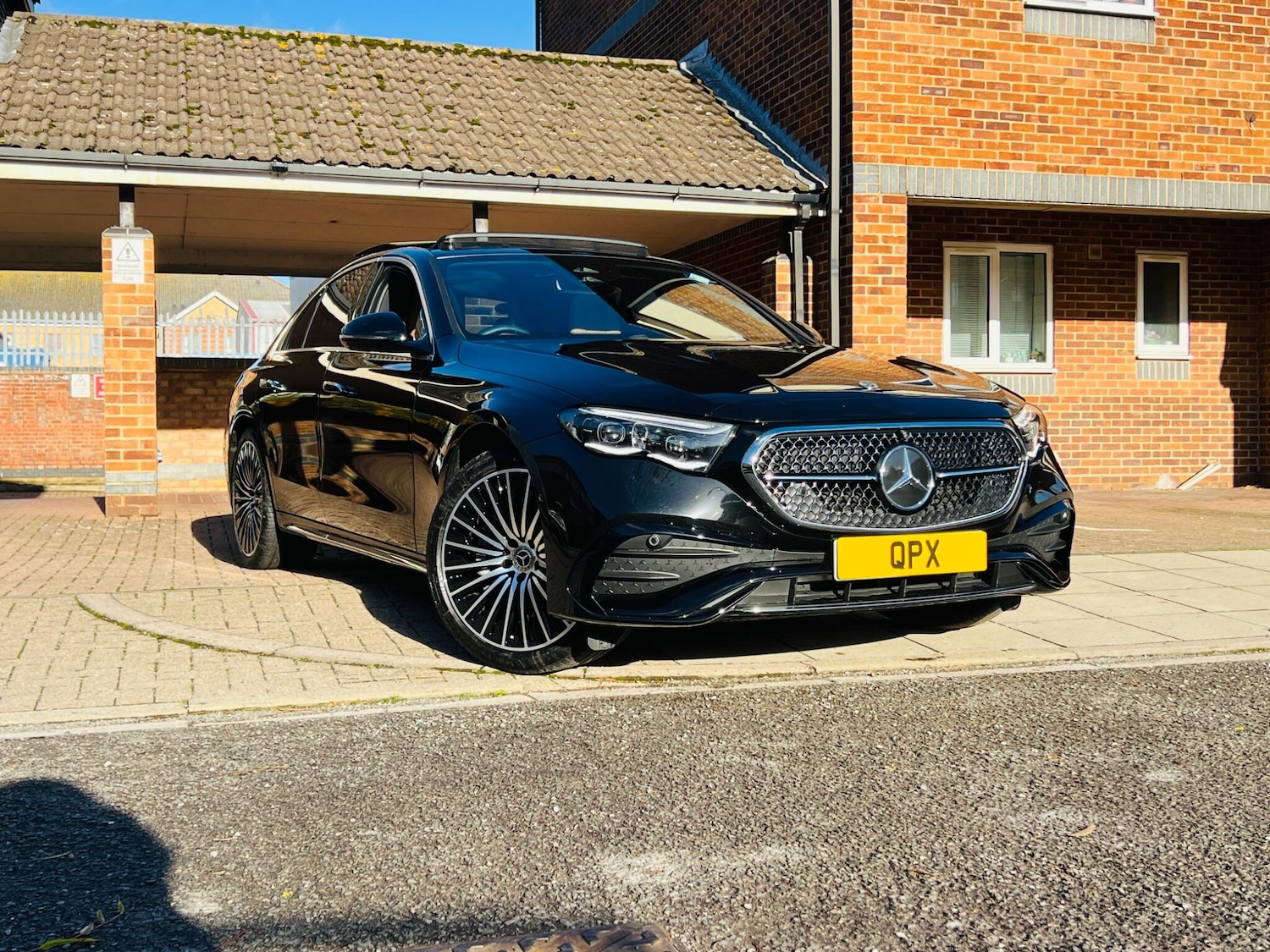 Used Mercedes-Benz E Class for sale - 76671586: Photo 16