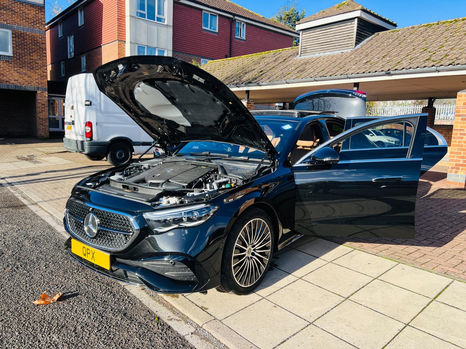 Used Mercedes-Benz E Class for sale - 76671586: Photo 4