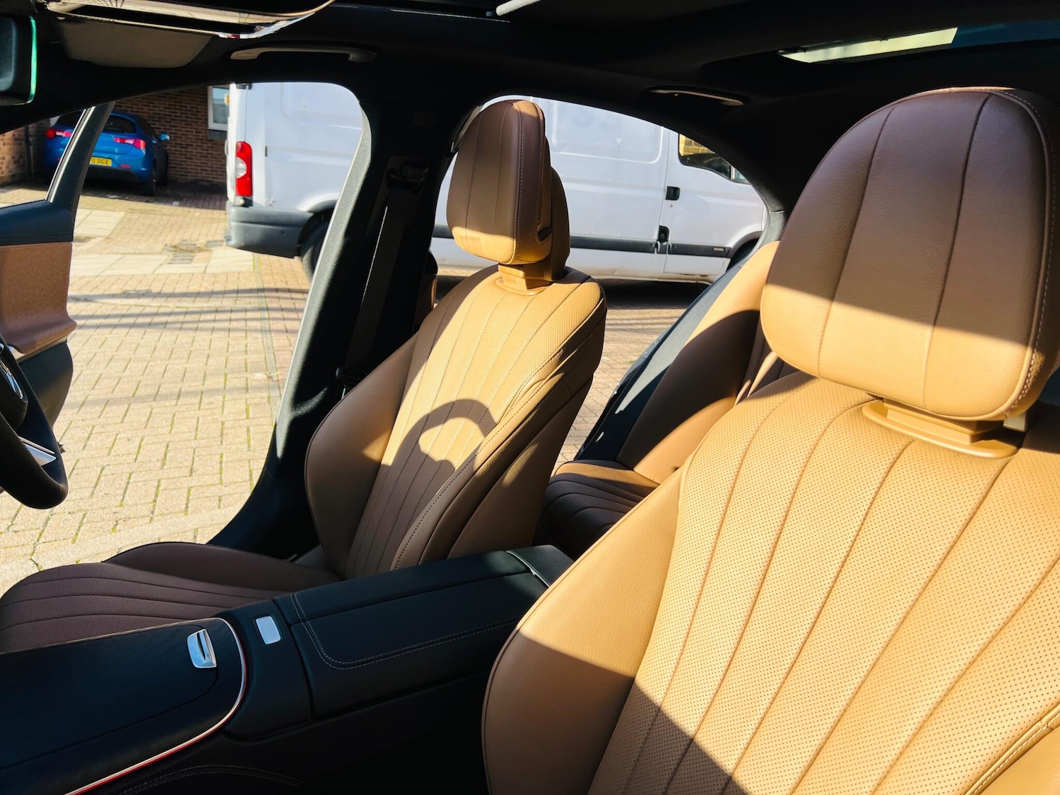 Used Mercedes-Benz E Class for sale - 76671586: Photo 69