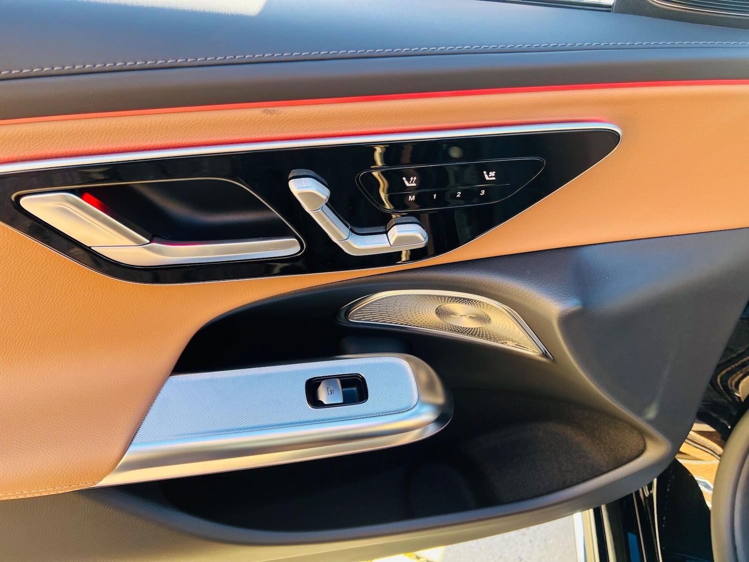 Used Mercedes-Benz E Class for sale - 76671586: Photo 85