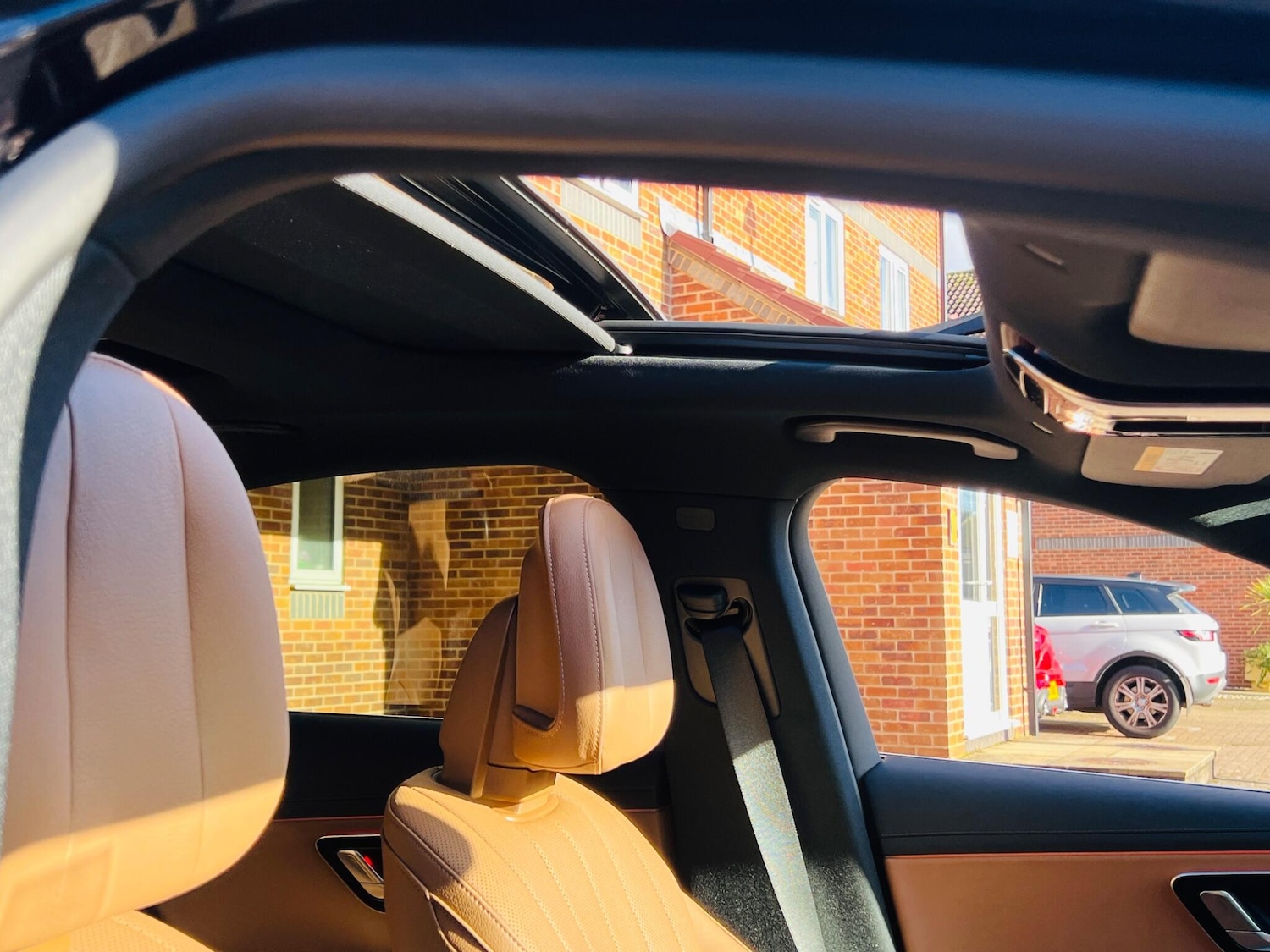 Used Mercedes-Benz E Class for sale - 76671586: Photo 93