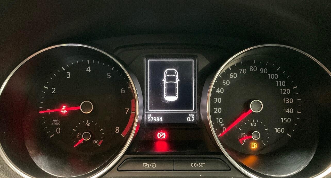 Used Volkswagen Polo 2014 for sale - 76898920: Photo 7