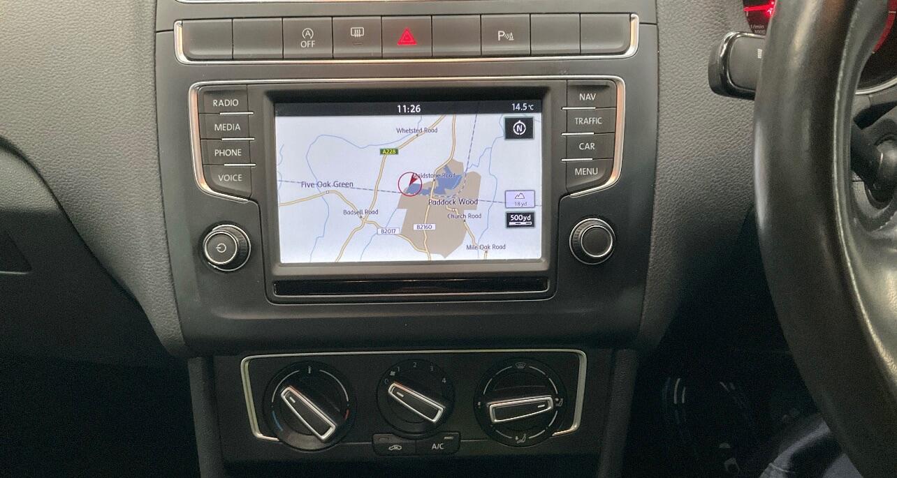 Used Volkswagen Polo 2014 for sale - 76898920: Photo 8