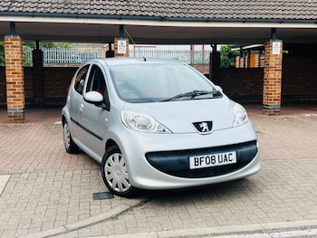 Used Peugeot 107 2008 for sale - 76486847: Photo