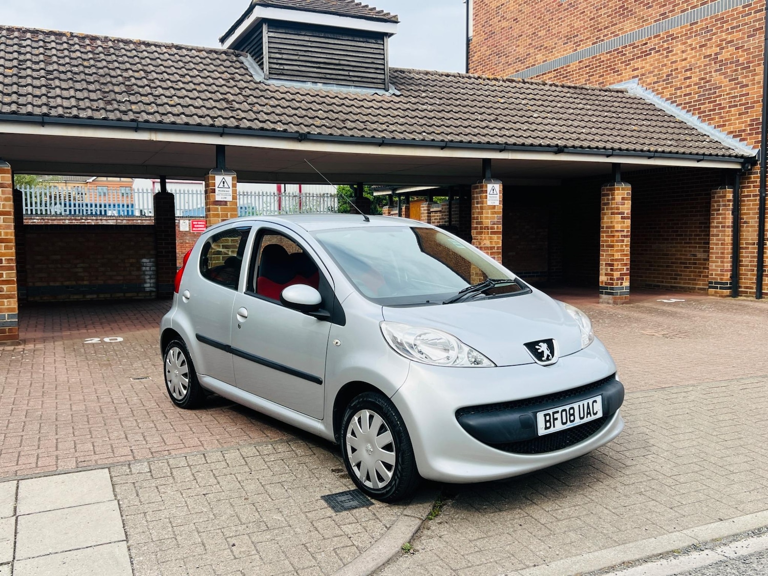 Used Peugeot 107 2008 for sale - 76486847: Photo 9