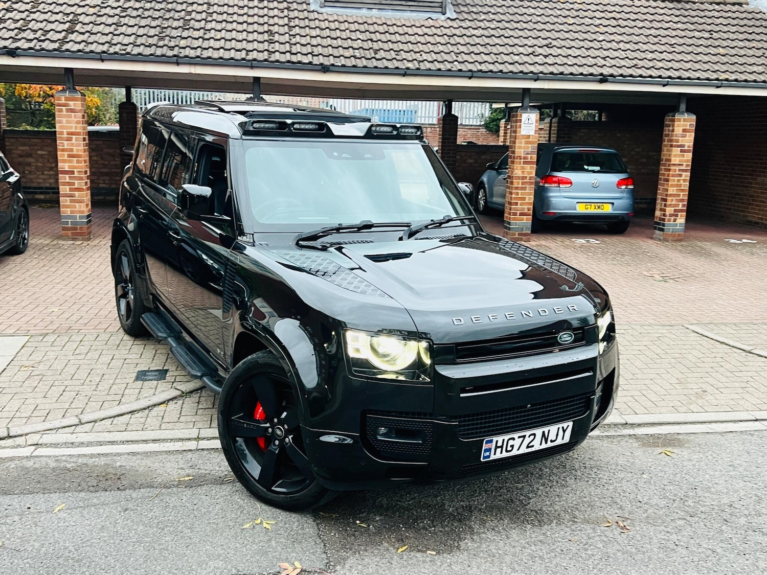Used Land Rover Defender 2022 for sale - 76608376: Photo 10