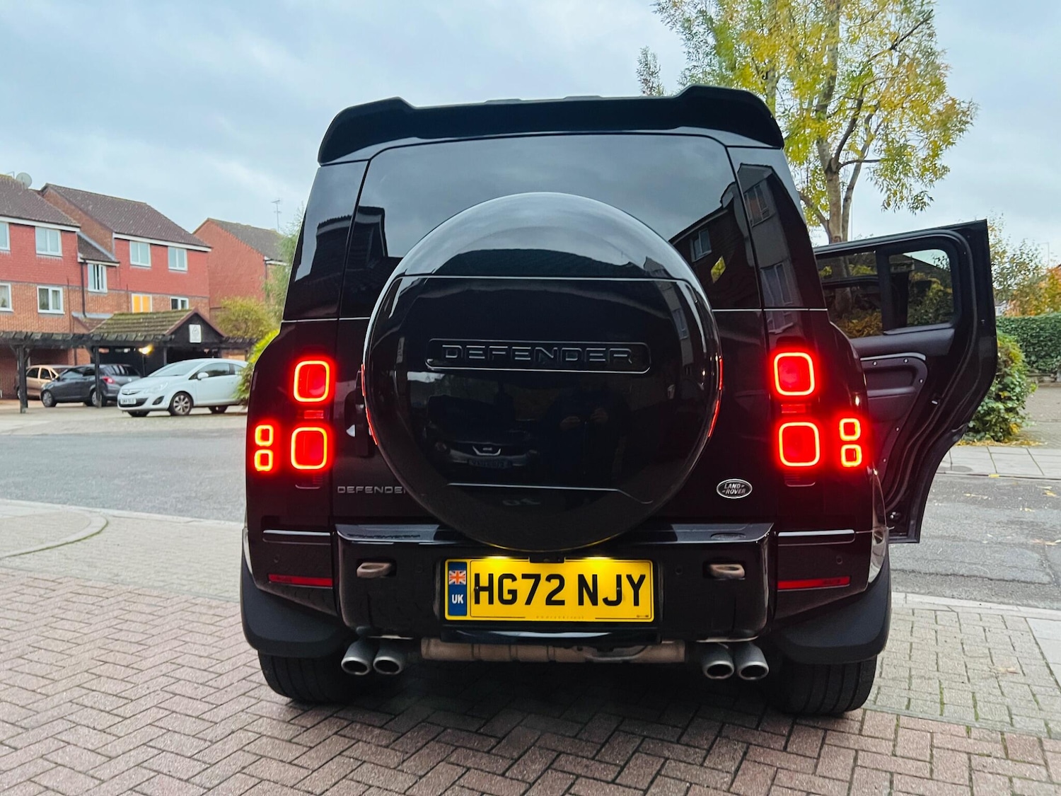 Used Land Rover Defender 2022 for sale - 76608376: Photo 24