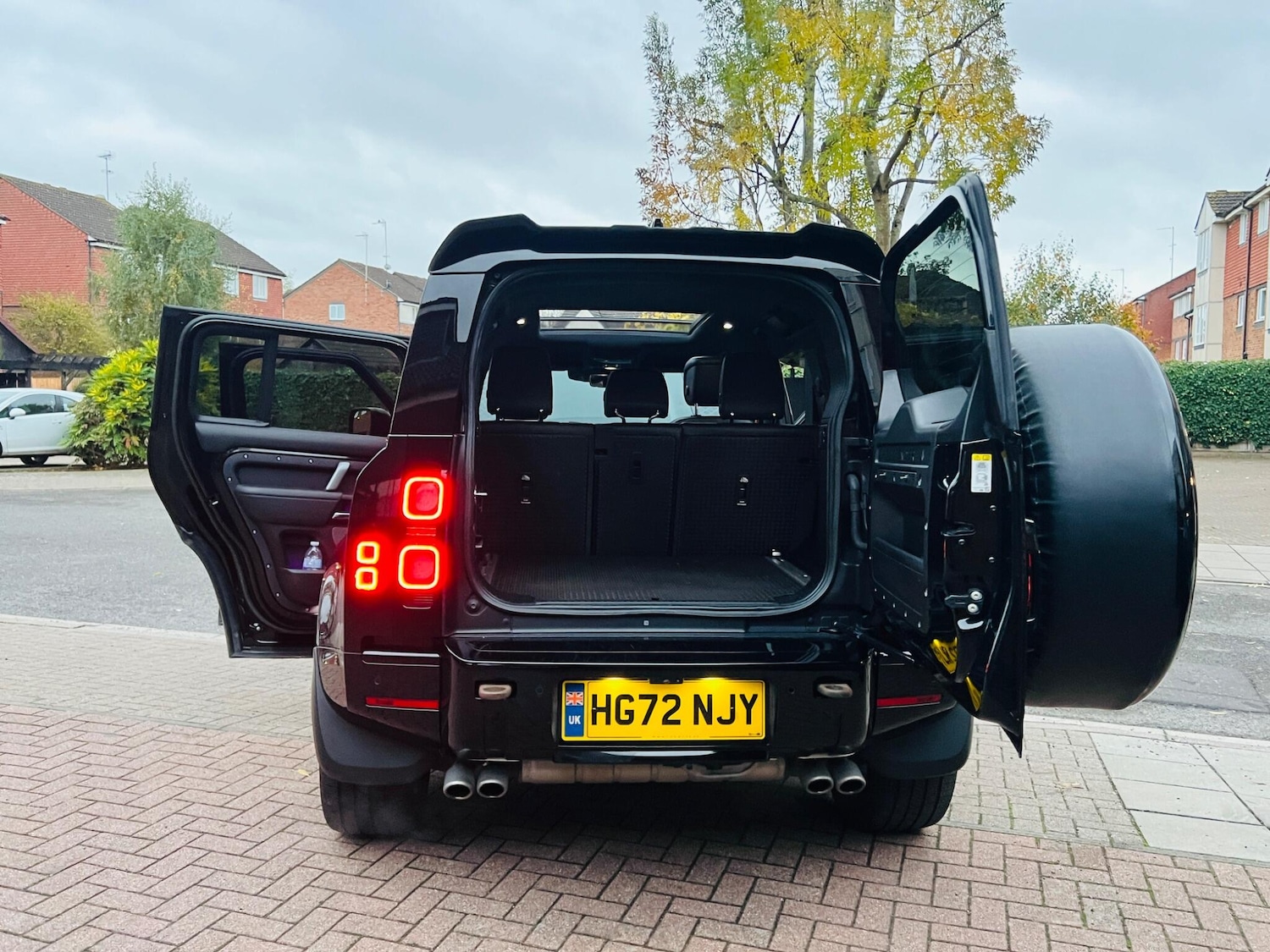 Used Land Rover Defender 2022 for sale - 76608376: Photo 26