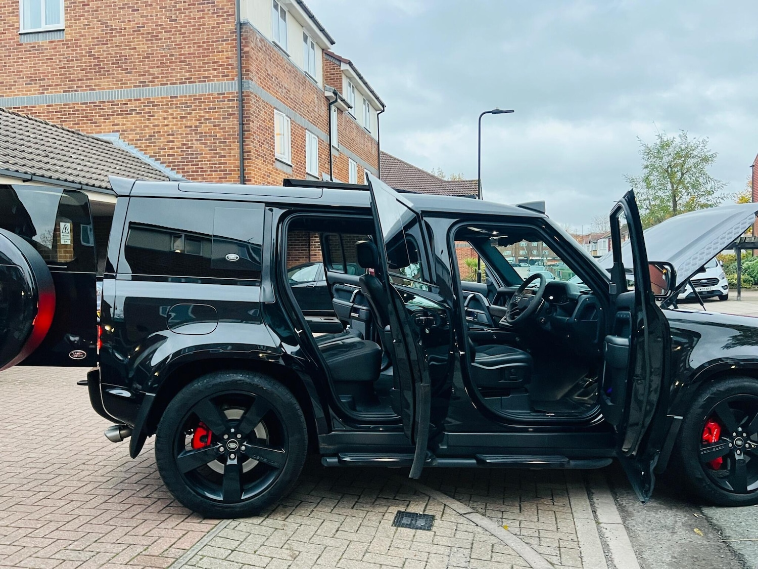 Used Land Rover Defender 2022 for sale - 76608376: Photo 27