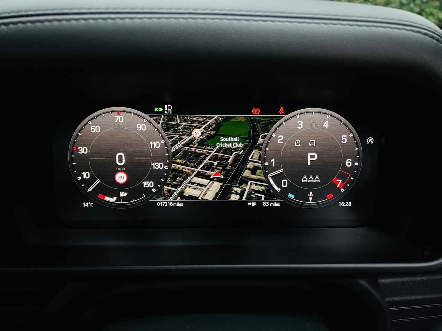 Used Land Rover Defender 2022 for sale - 76608376: Photo 52