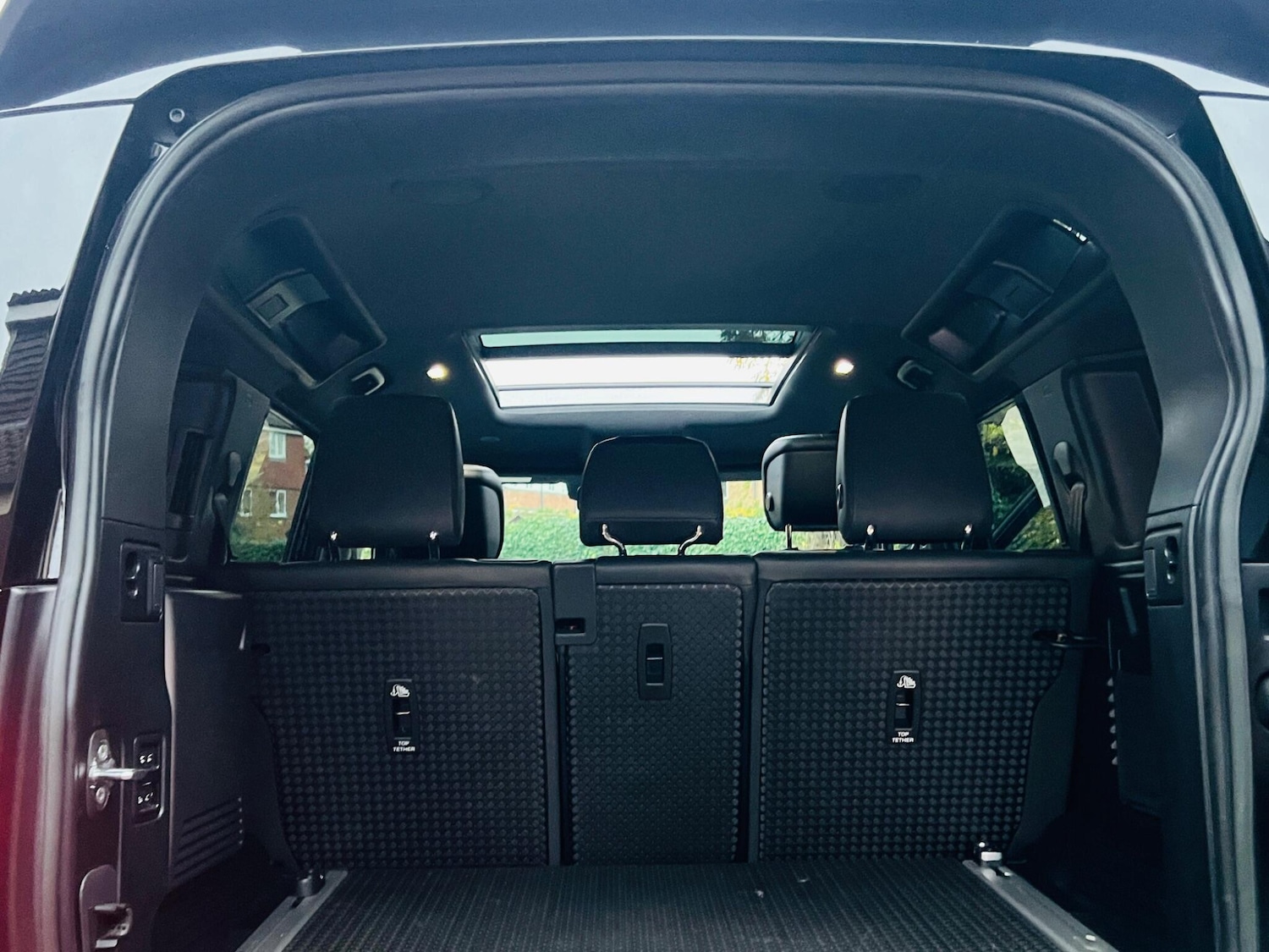 Used Land Rover Defender 2022 for sale - 76608376: Photo 54