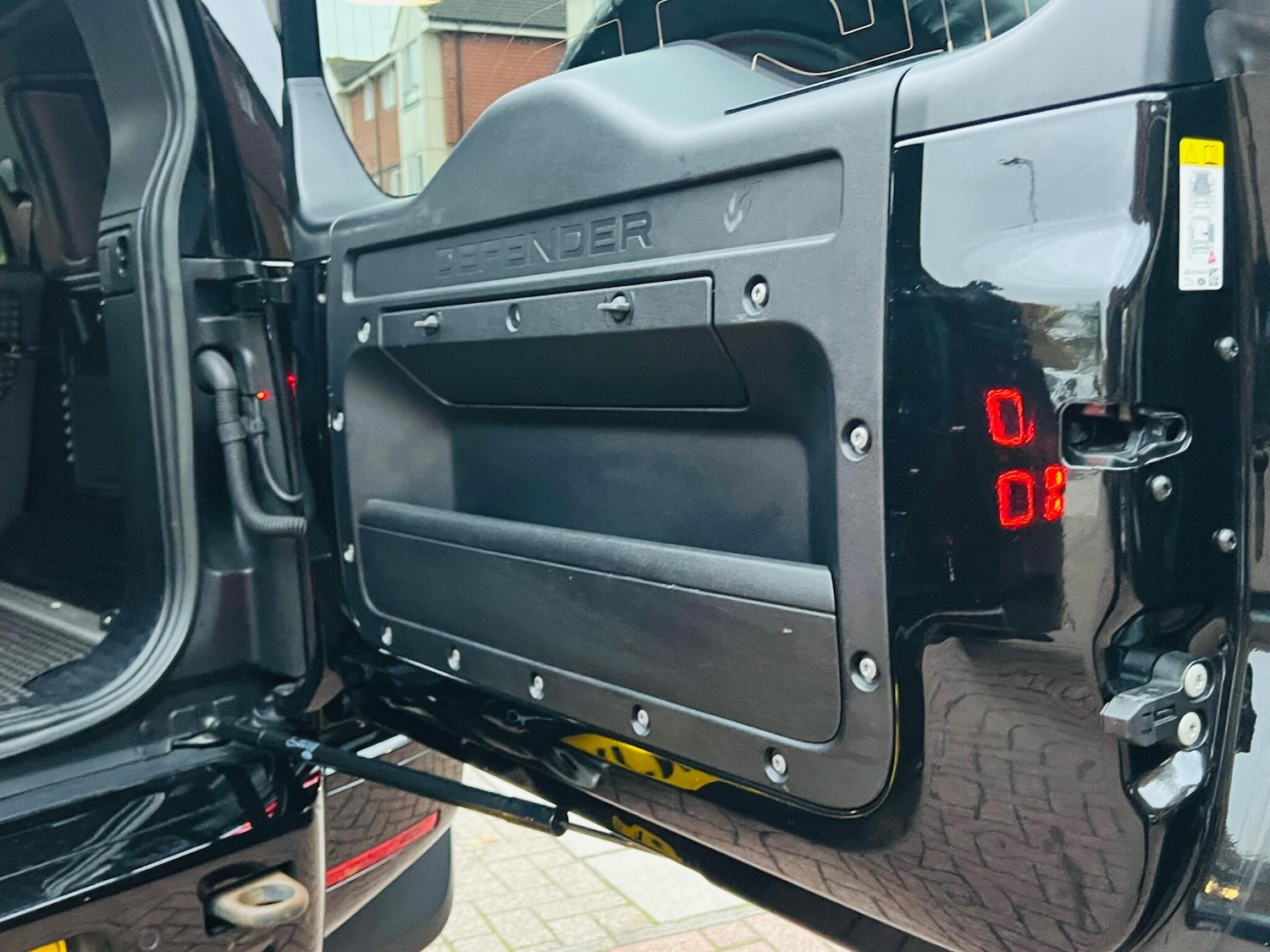 Used Land Rover Defender 2022 for sale - 76608376: Photo 68