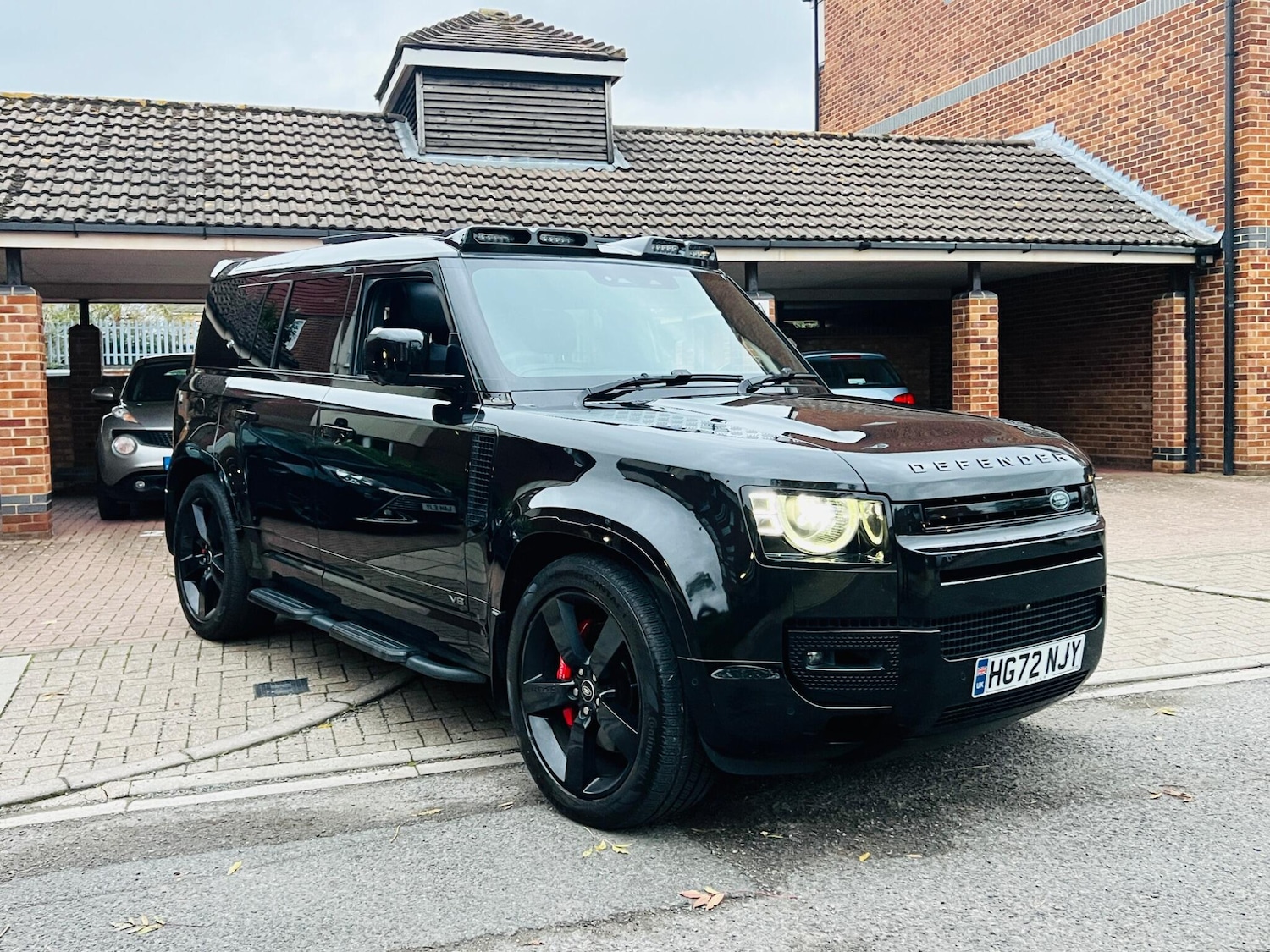 Used Land Rover Defender 2022 for sale - 76608376: Photo 7