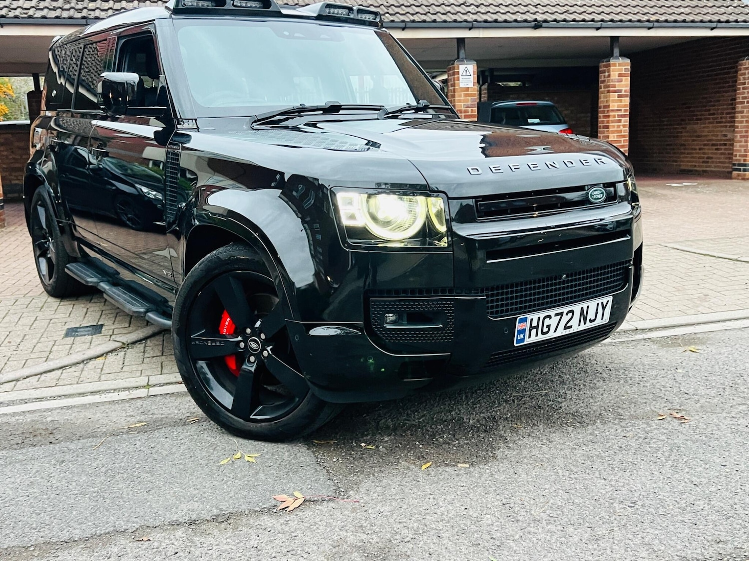 Used Land Rover Defender 2022 for sale - 76608376: Photo 9