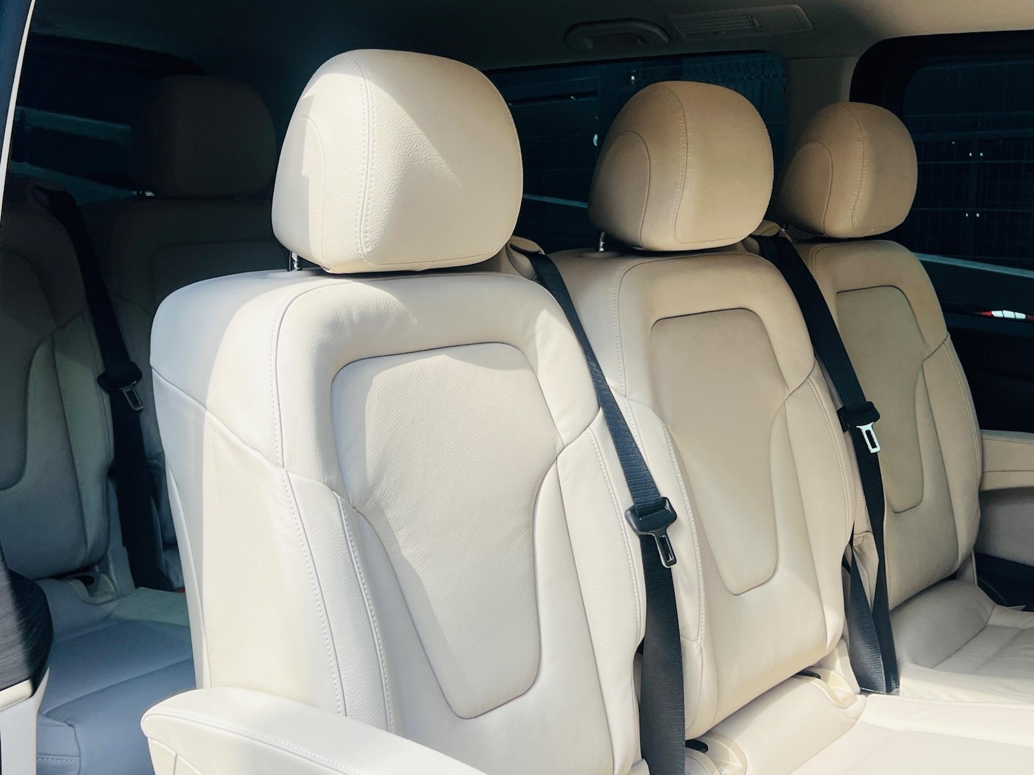 Used Mercedes-Benz V-Class 2024 for sale - 76486818: Photo 15