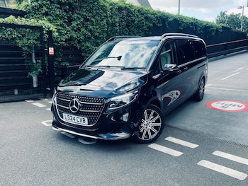 Used Mercedes-Benz V-Class 2024 for sale - 76486818: Photo