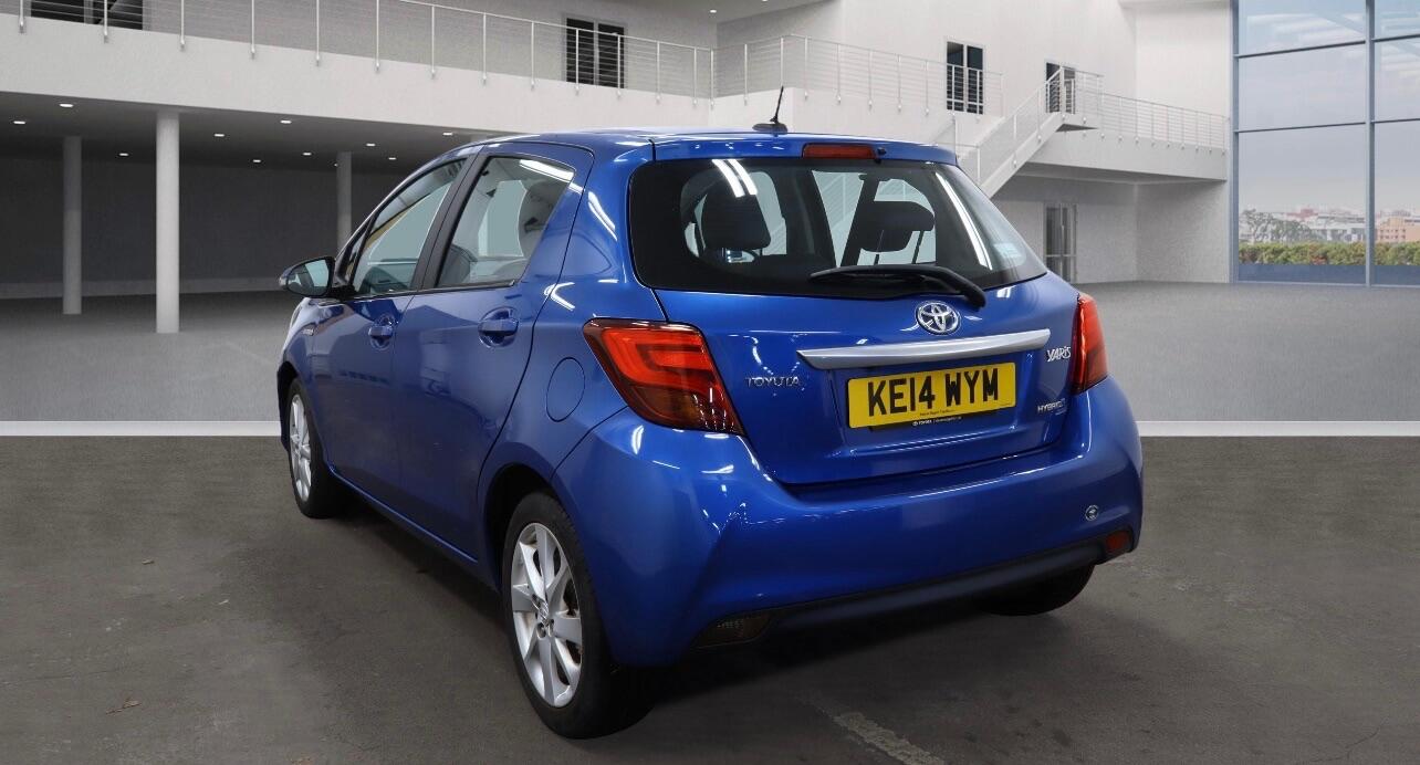 Used Toyota Yaris 2014 for sale - 76671538: Photo 3