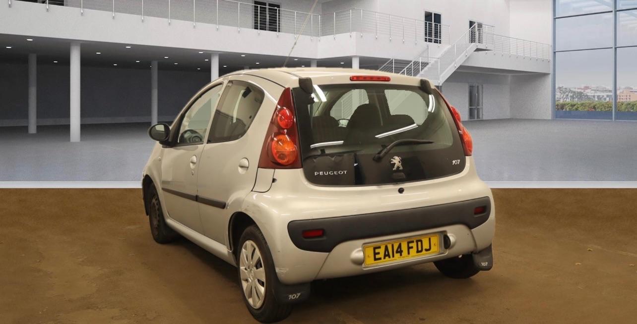 Used Peugeot 107 2014 for sale - 76486858: Photo 2