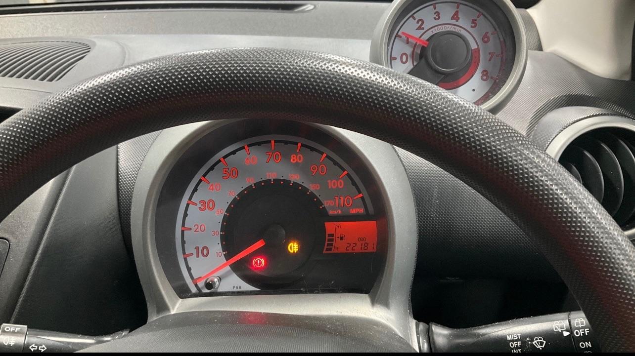 Used Peugeot 107 2014 for sale - 76486858: Photo 6