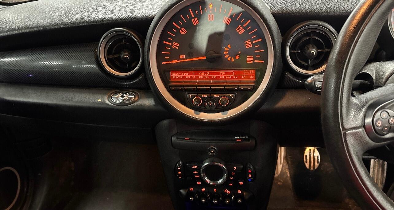 Used MINI Convertible 2014 for sale - 76976770: Photo 12