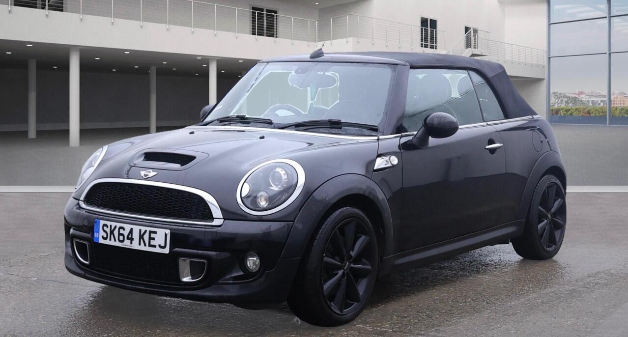Used MINI Convertible 2014 for sale - 76976770: Photo 2