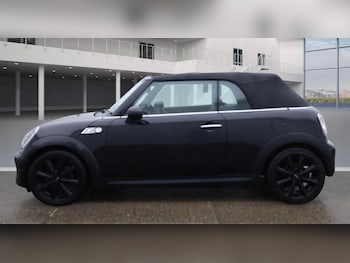 Used MINI Convertible 2014 for sale - 76976770: Photo