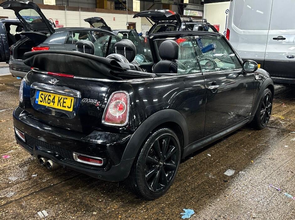 Used MINI Convertible 2014 for sale - 76976770: Photo 8