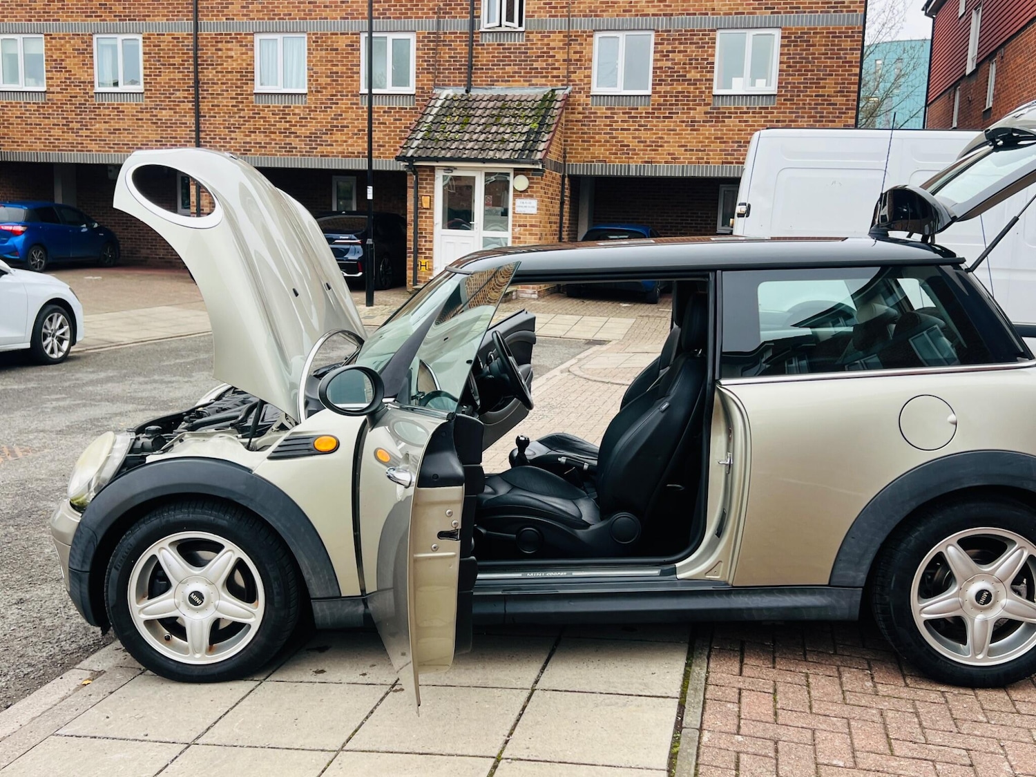 Used MINI Hatch 2008 for sale - 77054040: Photo 14