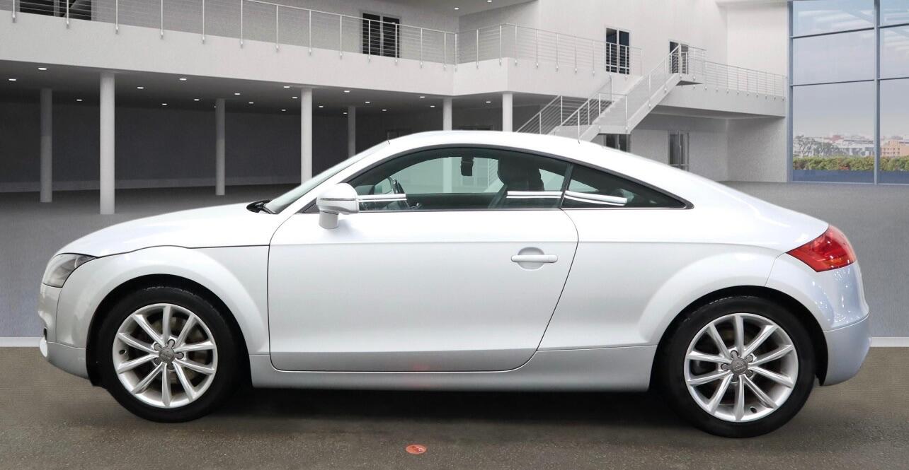 Used Audi TT 2013 for sale - 76965078: Photo 6