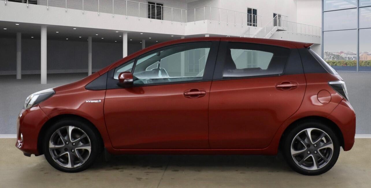 Used Toyota Yaris for sale - 76485603: Photo 6