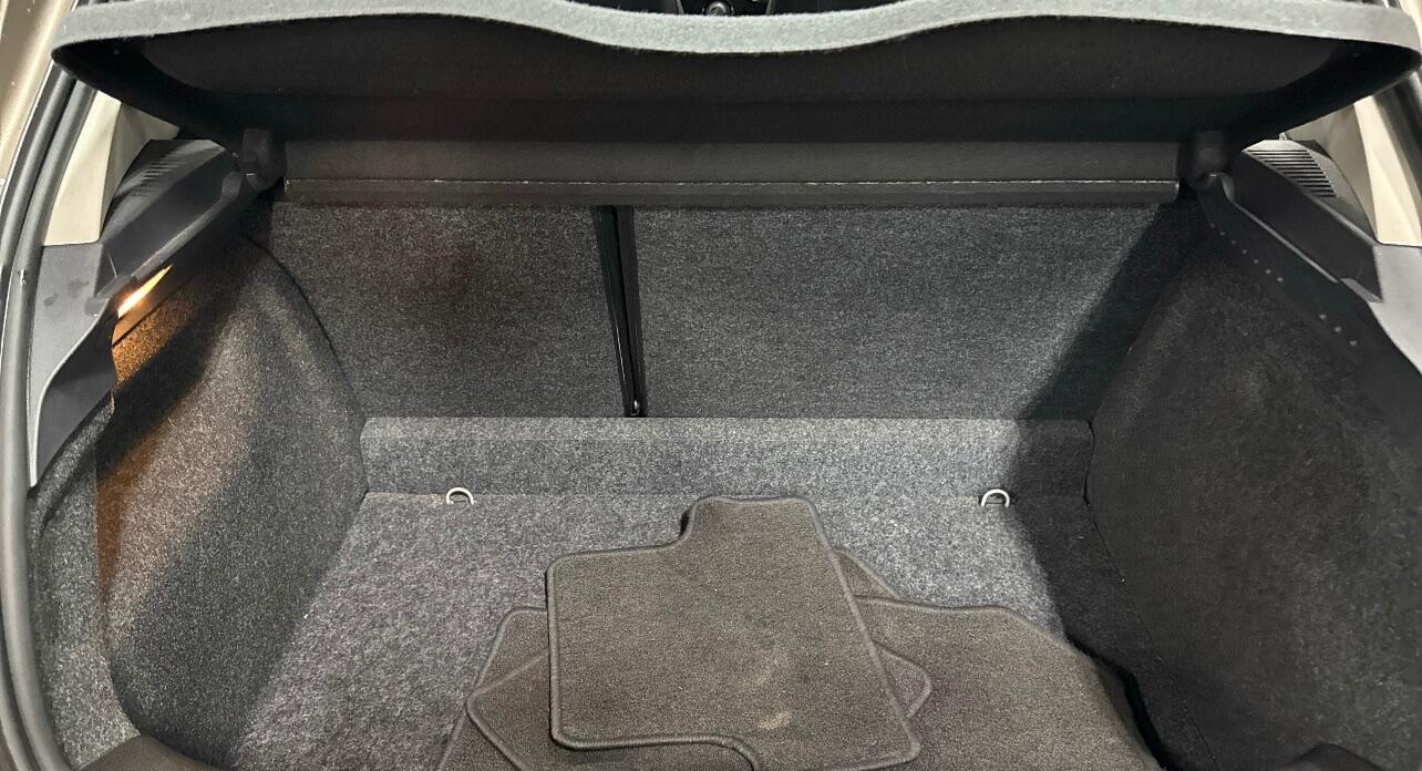 Used Renault Clio for sale - 77015686: Photo 7