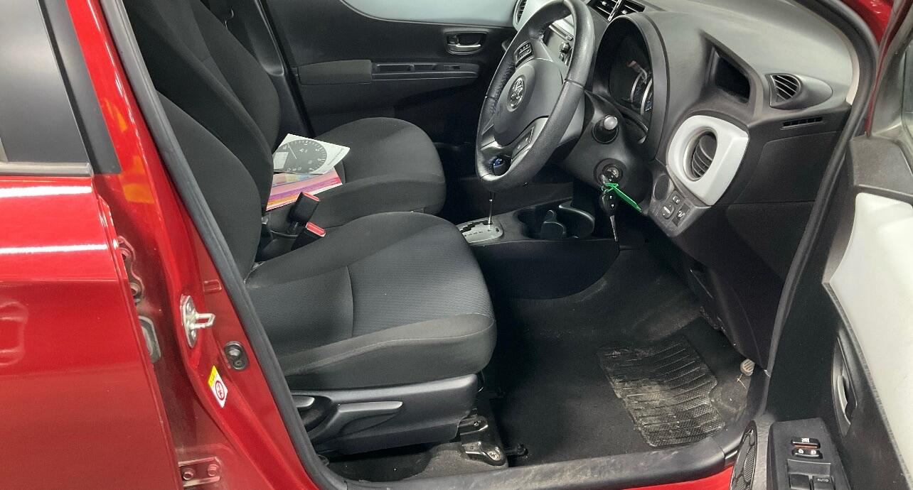 Used Toyota Yaris 2014 for sale - 76486812: Photo 7